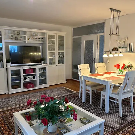 Apartamento Parkblick Mit 2 Baedern *
