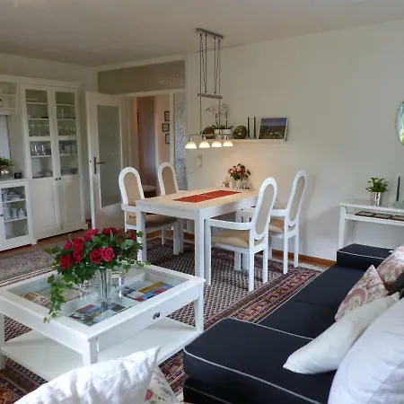 Apartman Parkblick Mit 2 Baedern *