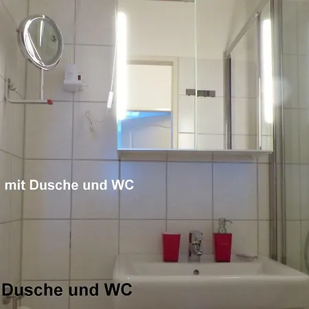 Апартаменты Parkblick Mit 2 Baedern Бад-Гарцбург